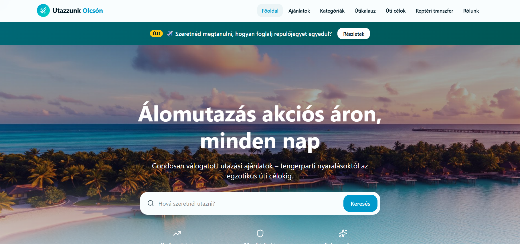 Utazási weboldal kezdőoldala laptopon